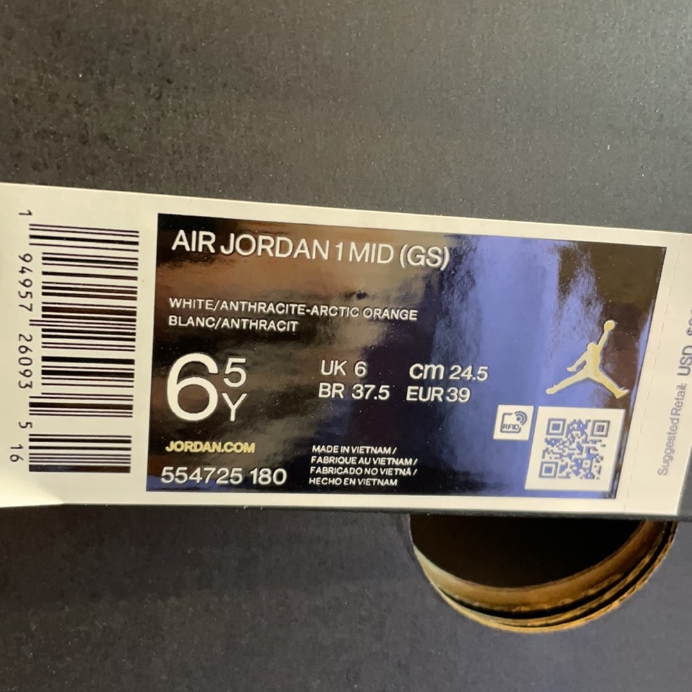 NIKE Air Jordan 1 MID Arctic Orange GS 554725-180 - Picture 11 of 11